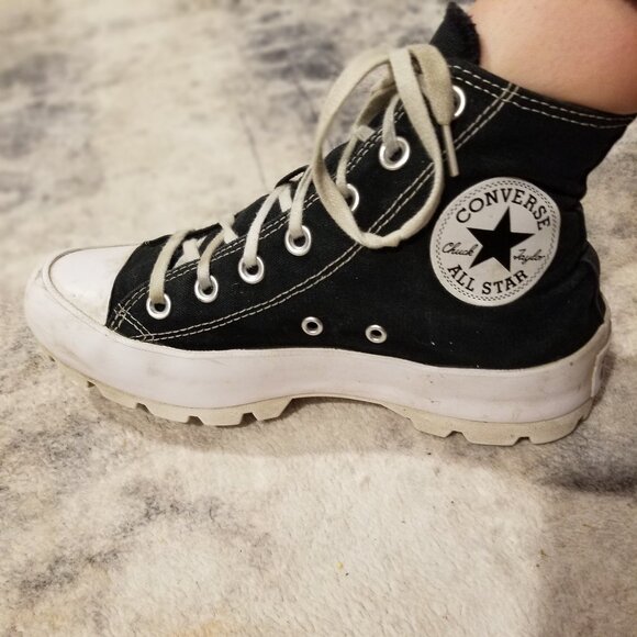 Converse Shoes - Chuck Taylor Converse